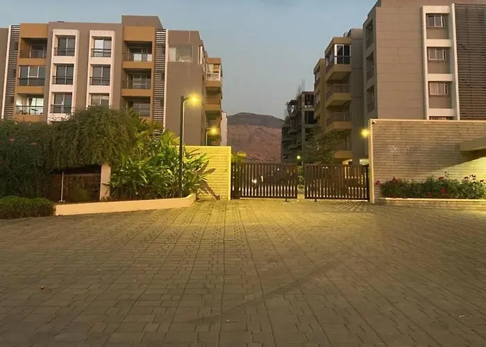Cozy Studio Near Bhavali Dam