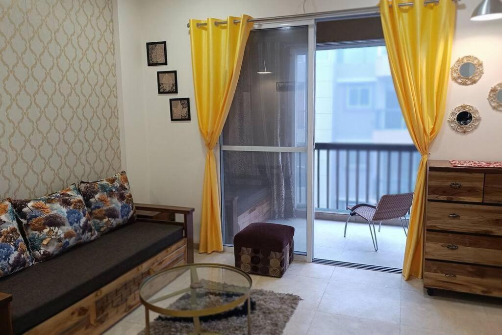 Cozy Near Bhavali Dam Apartment Igatpuri