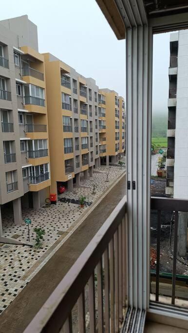 Cozy Near Bhavali Dam Apartment *
