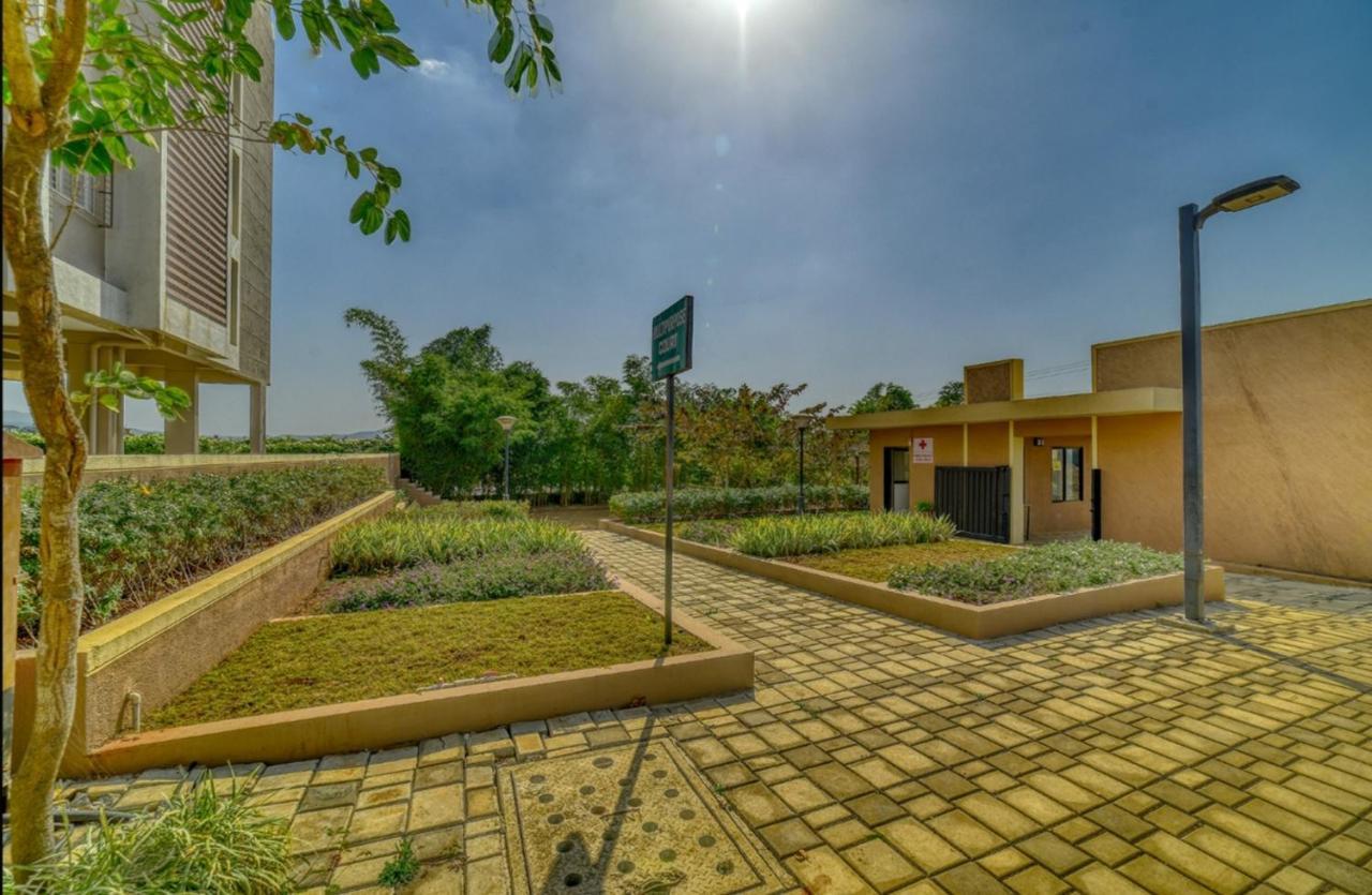 Cozy Near Bhavali Dam Apartment Igatpuri